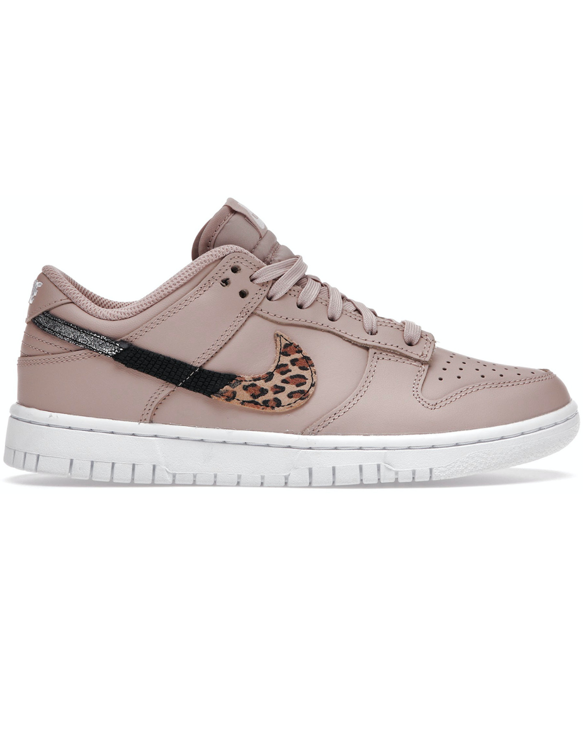 Nike Dunk Low SE Primal Pink (W) Image