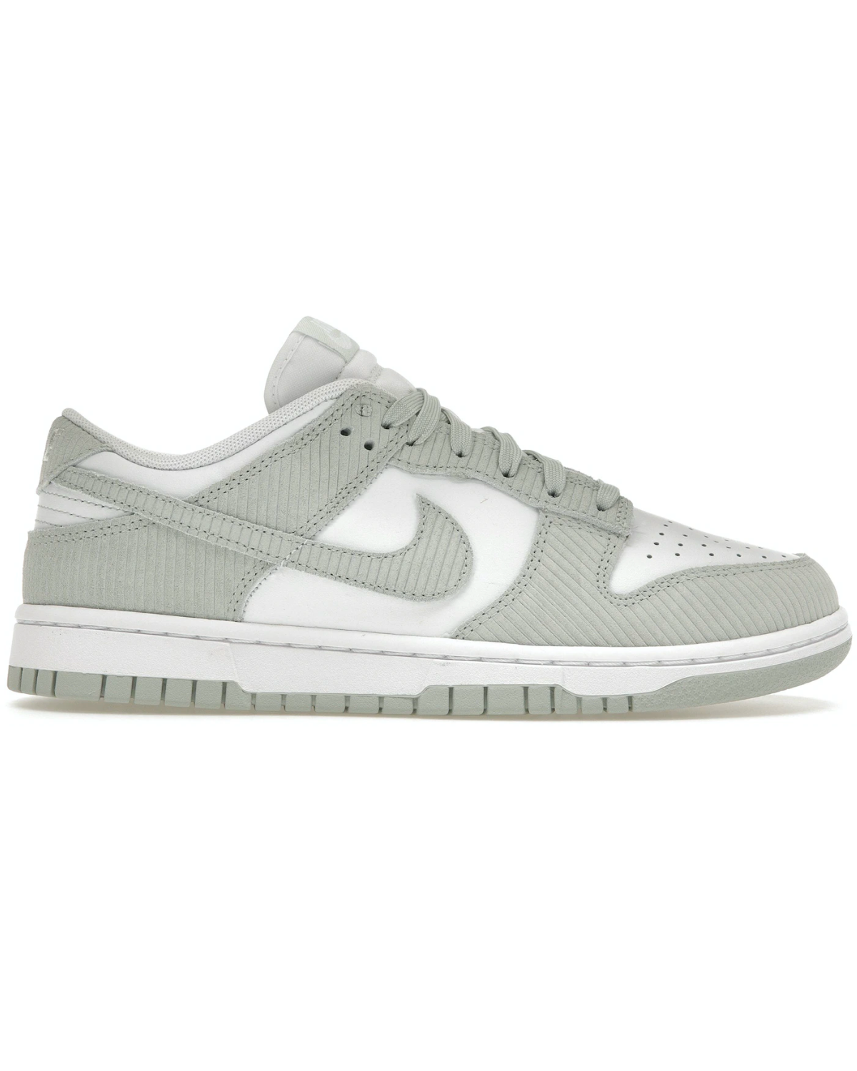 Nike Dunk Low Light Silver Corduroy (W) Image