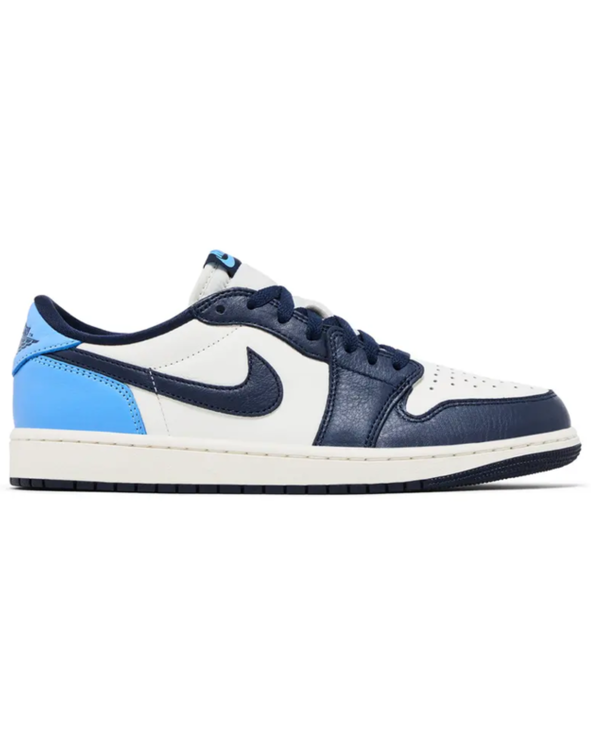 Air Jordan 1 Low OG Obsidian UNC fullscreen image